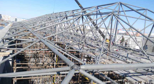 贵州细数网架装配中抉择应用钢结构对室第的优势